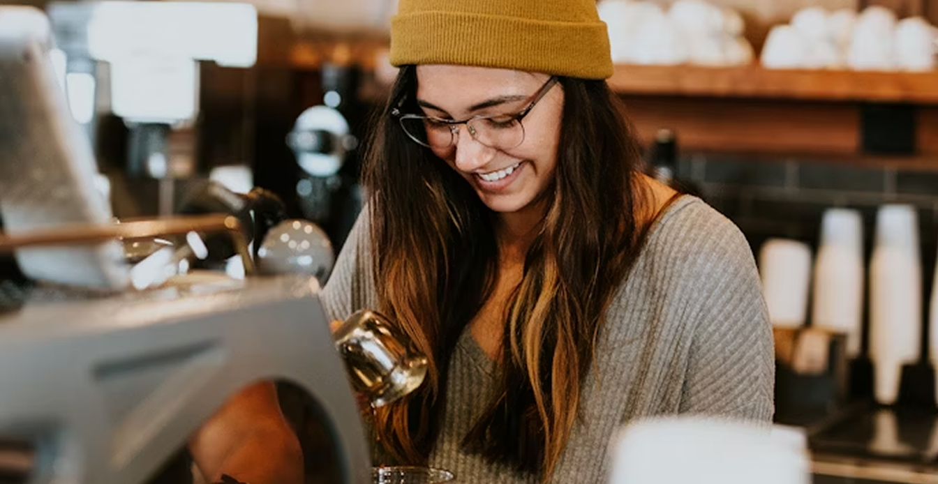 A warm afternoon with artisans roasting in Saigon